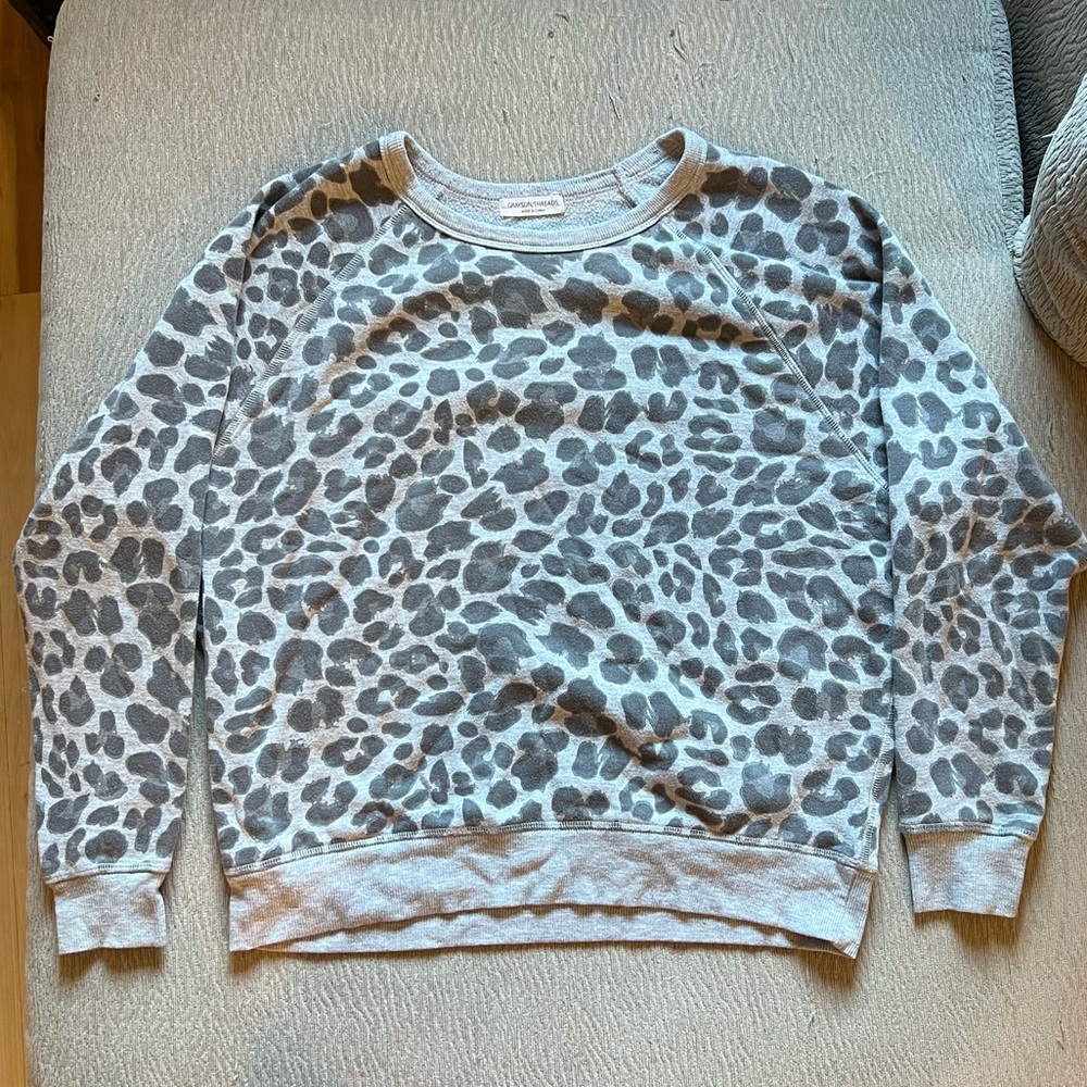 Comfy leopard print crew neck